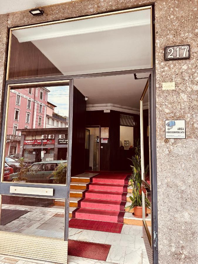 Blue Milano Διαμέρισμα Εξωτερικό φωτογραφία
